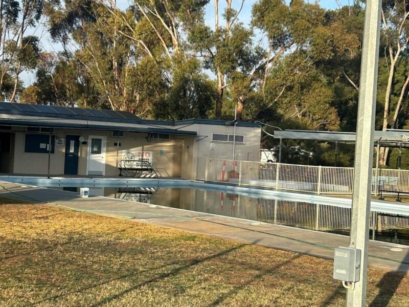 Gladstone Community Swimming Pool