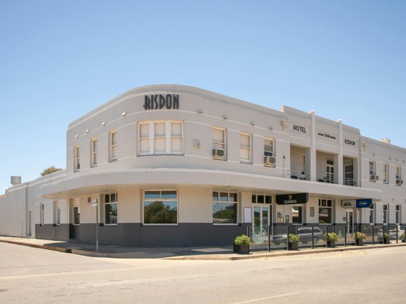 Exterior of Risdon Hotel in Port Pirie, showcasing its historic architecture.