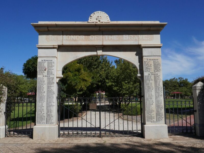 The Marble Arch at the opening of the Jamestown Memorial Park